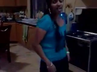 Marvelous southindian priateľka tancujúce pre tamil pieseň a bývalý