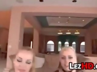 Drei lesbisch hündinnen