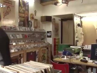 FUN movs German amateur anal in a shop