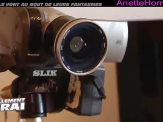 Pasangan amatur yang 3 en webcam langsung mencurahkan les pengintip/voyeur francais