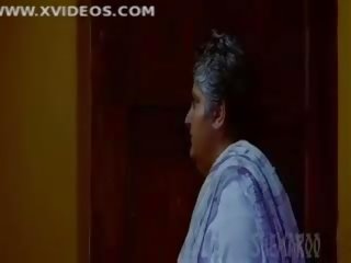 Indian actress divya dutta all gorgeous scenes in hisss