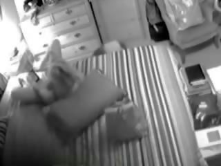 Mlada moški mama zasačeni mastrubacija na skrite vohun kamera mov