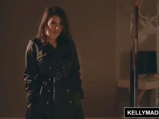 Kelly madison valentina nappi toma la condón apagado