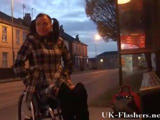 Disabled leah caprice błyskowy cipka w publiczne