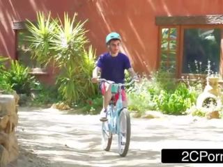 Sexiest Neighborhood MILF Veronica Avluv Fucking a bloke Who Can't Ride a Bike