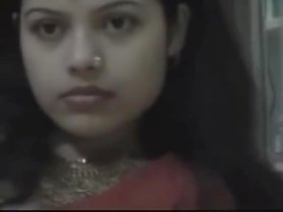 Indieši pāriem bauda viņu honeymoon uz hotel- pilns video par hotcamgirls.in