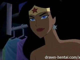 Justice league हेंटाई - दो लड़कियों के लिए batman शिश्न