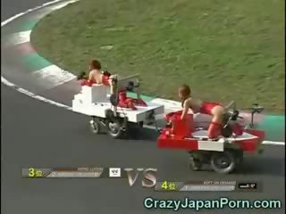 Juokingas japoniškas xxx video race!