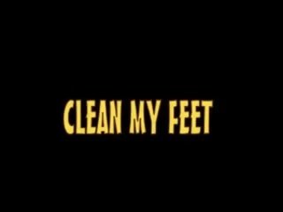 Limpar pés, limpar pila, pronto para sensational pé porno!