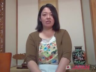Закръглени full-blown японки deity обича джонсън indoors и на открито