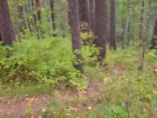 Walking su mano stepsister į as miškas park&period; nešvankus klipas blog&comma; gyventi video&period; - pov