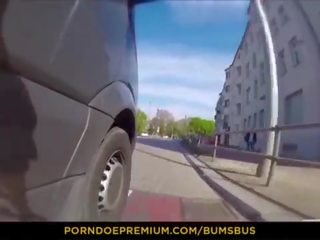Bums autobus - dzikie publiczne seks film z desiring europejskie hottie lilli vanilli