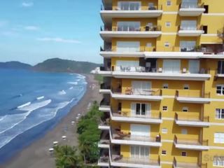 Pieprzenie na the penthouse balkon w jaco plaża costa rica &lpar; andy savage & sukisukigirl &rpar;