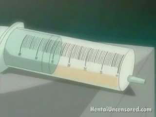 Nakakaakit hentai nars pagkuha puke injected sa pamamagitan ng a makamundo propesor