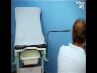 Blond valerie gyno fetiš vaatluspeegel tupp scrutiny juures ulakas gyno kliinik